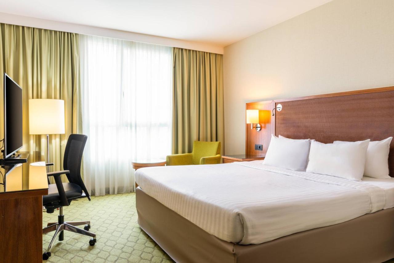 Courtyard By Marriott Paris Saint Denis Hotel Luaran gambar