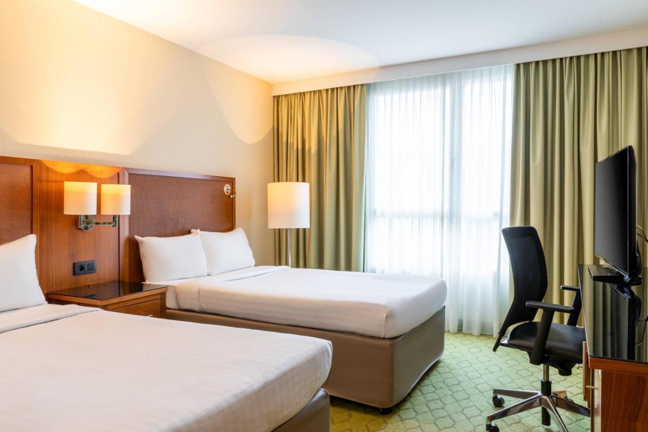 Courtyard By Marriott Paris Saint Denis Hotel Luaran gambar