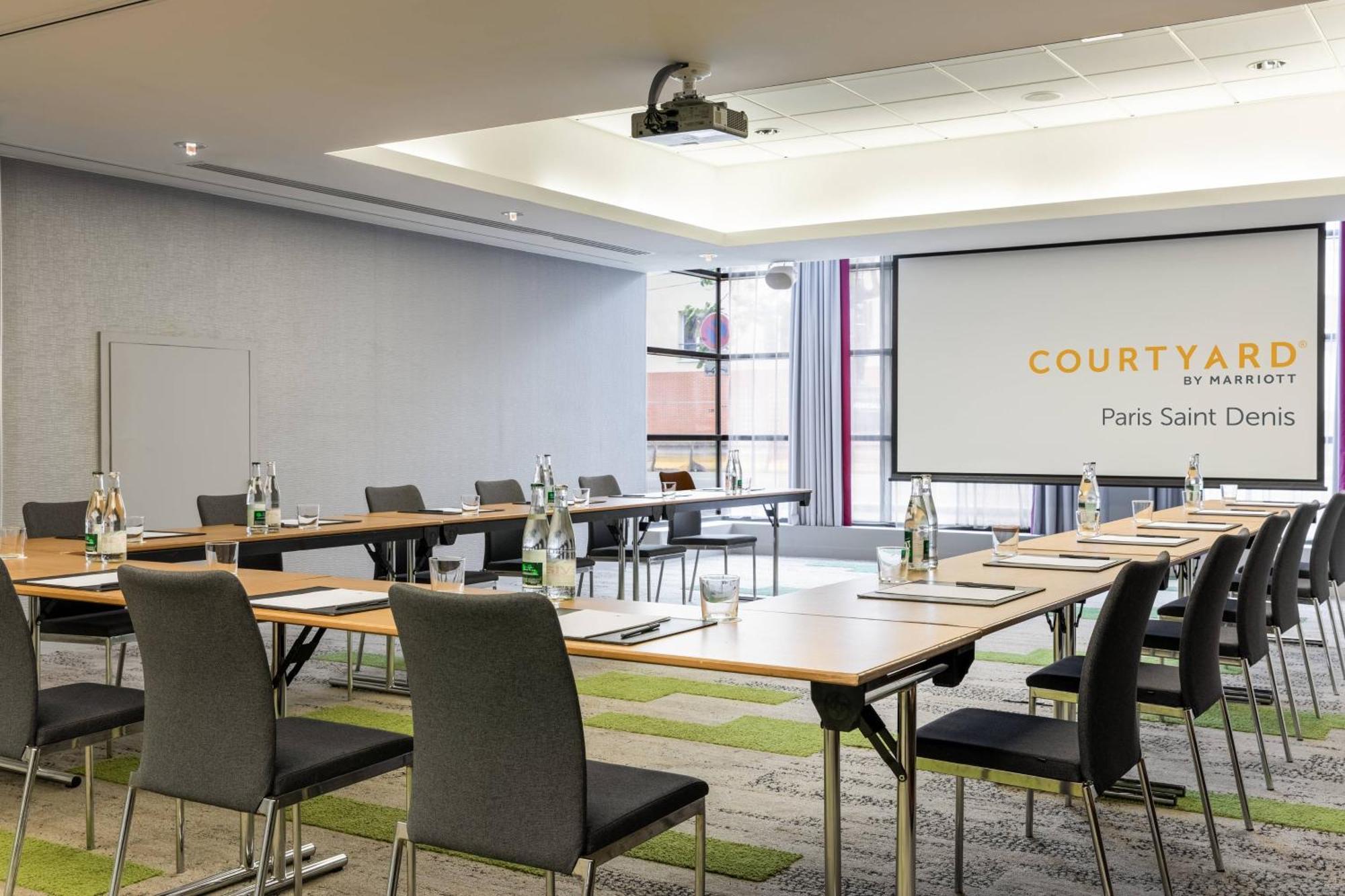 Courtyard By Marriott Paris Saint Denis Hotel Luaran gambar