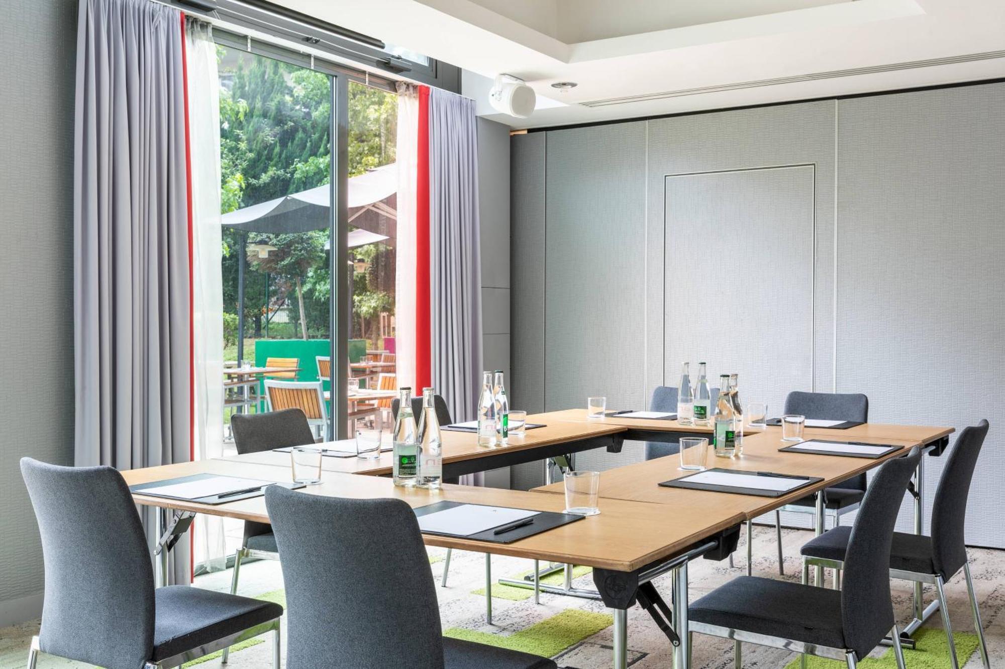 Courtyard By Marriott Paris Saint Denis Hotel Luaran gambar