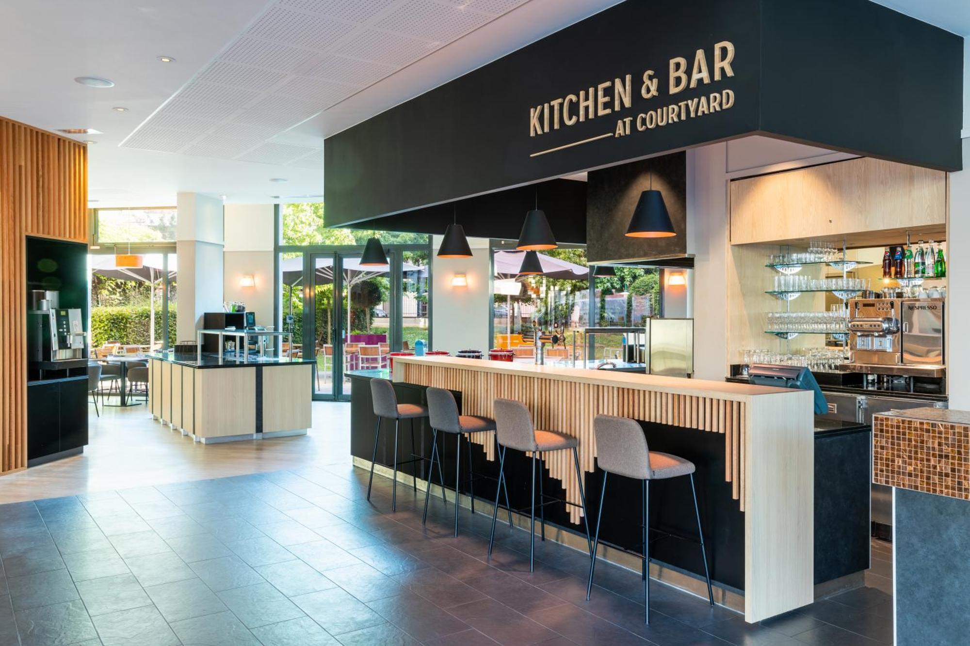 Courtyard By Marriott Paris Saint Denis Hotel Luaran gambar